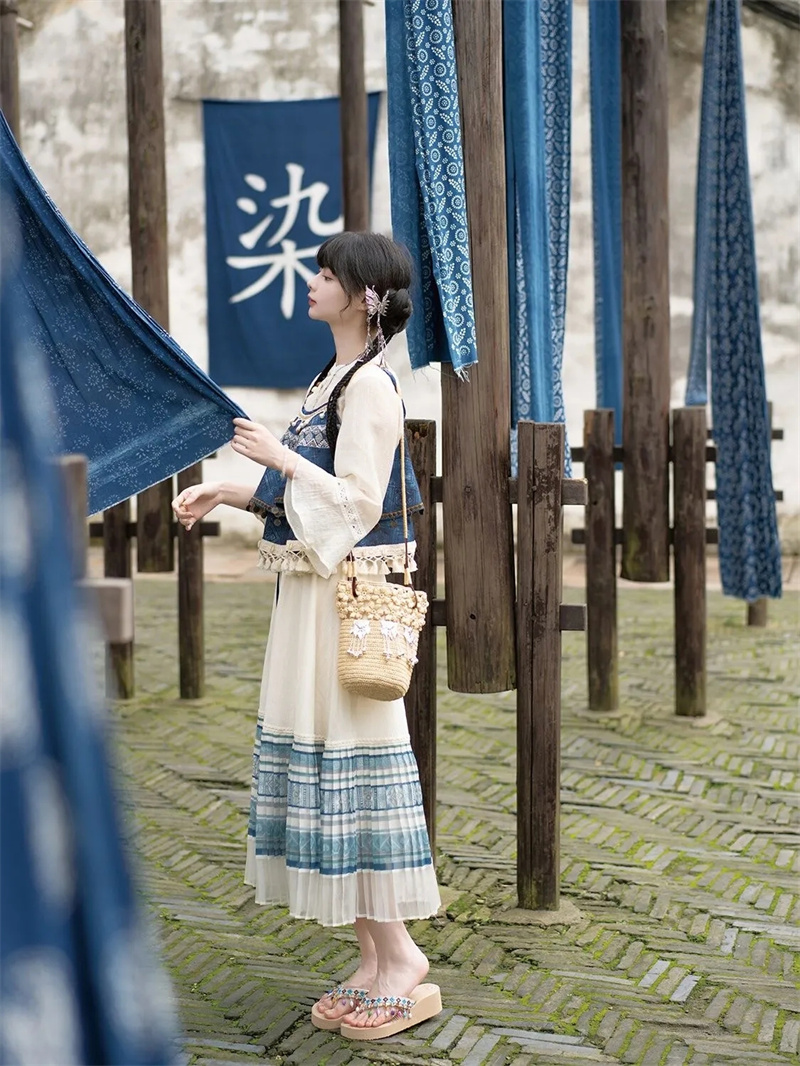 New Chinese Style [Indigo Dyei - Indigo Dye Kit recension och pris